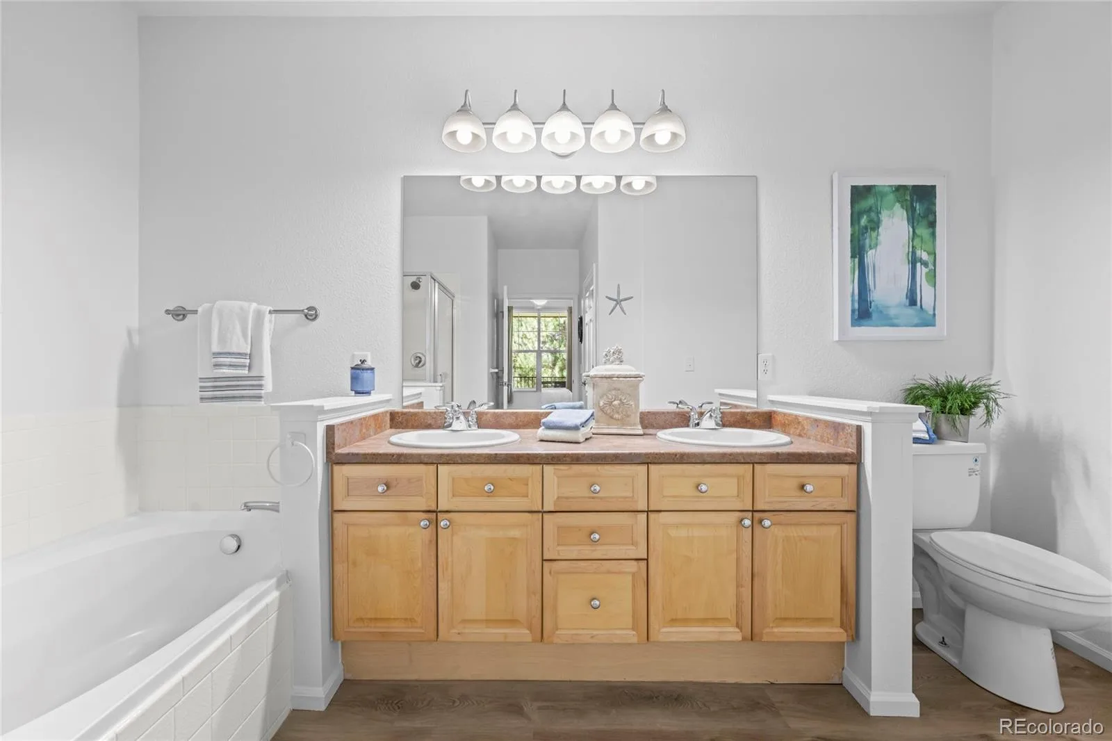 2210 S Vaughn Way #101 Aurora CO 80014 | MLS #REC2251831 08122026042451 1600 20