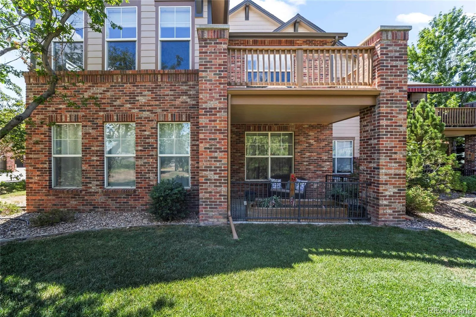 2210 S Vaughn Way #101 Aurora CO 80014 | MLS #REC2251831 08122026042451 1600 31
