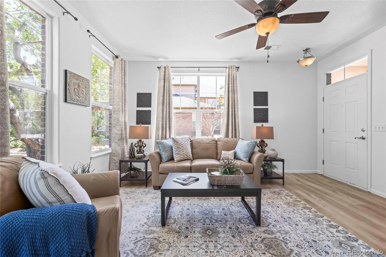 2210 S Vaughn Way #101 Aurora CO 80014 | MLS #REC2251831 08122026042451 1600 4