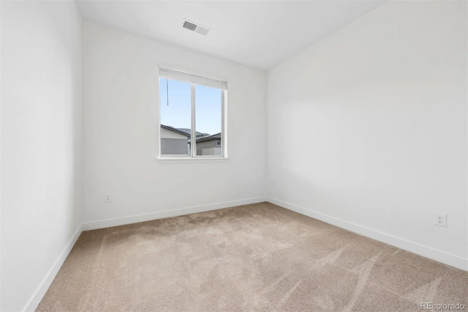 15626 W Girard Avenue Morrison CO 80465 | MLS #REC2252143 08252026153147 1600 31