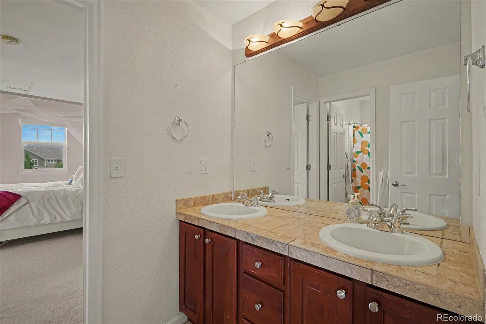 10558 Paint Place Littleton CO 80125 | MLS #REC2253471 08012026072410 1600 22