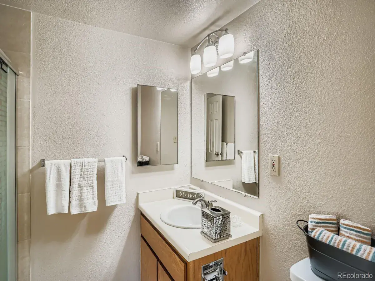 10650 E Tennessee Avenue #209 Aurora CO 80012 MLS #REC2254374 10032025043119 1200 19