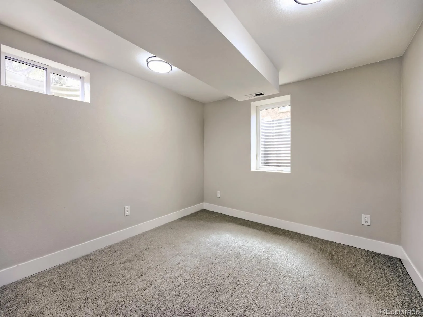 8937 W Woodard Drive Denver CO 80227 | MLS #REC2254720 09092026101847 1600 21