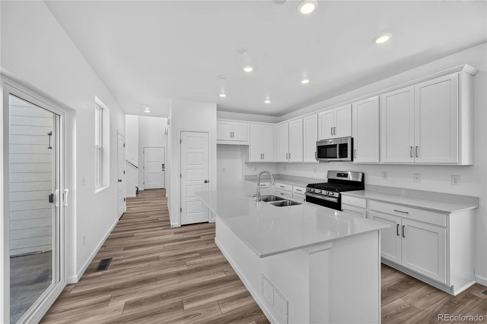 2089 Barnwood Drive Brighton CO 80601 | MLS #REC2257337 06262026221806 1600 11