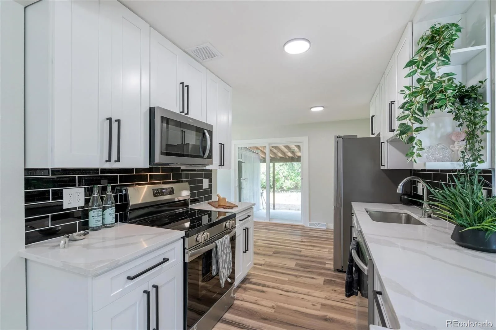 562 Lima Street Aurora CO 80010 MLS #REC2258129 07052026111229 1600 5