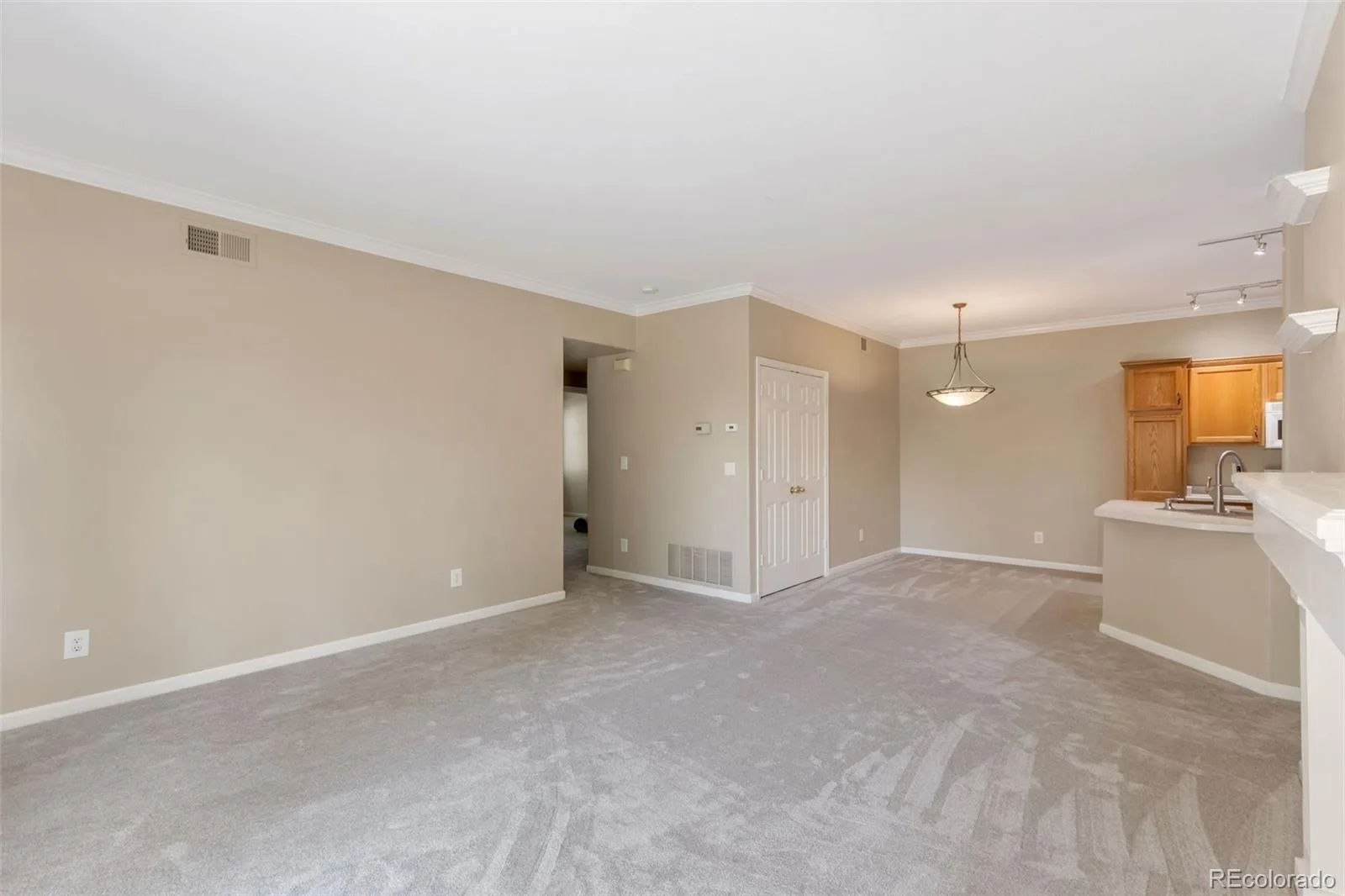1161 S Alton Street #A #4 Denver CO 80247 MLS #REC2258190 07192026034421 1600 8