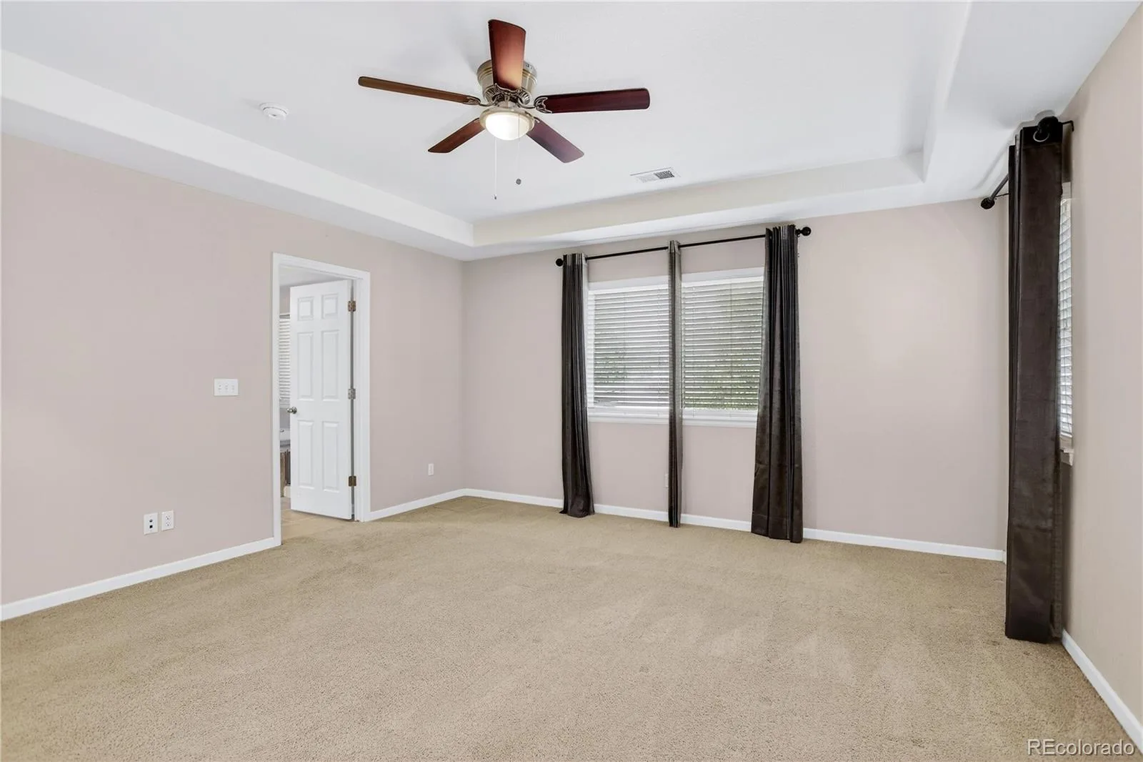 10768 Hillsboro Street Parker CO 80134 MLS #REC2258741 06142026101707 1600 23