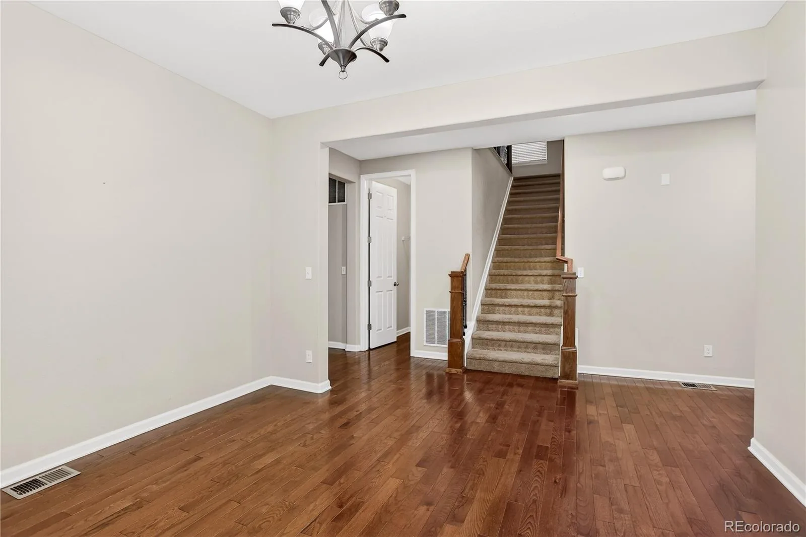 10768 Hillsboro Street Parker CO 80134 MLS #REC2258741 06142026101707 1600 5