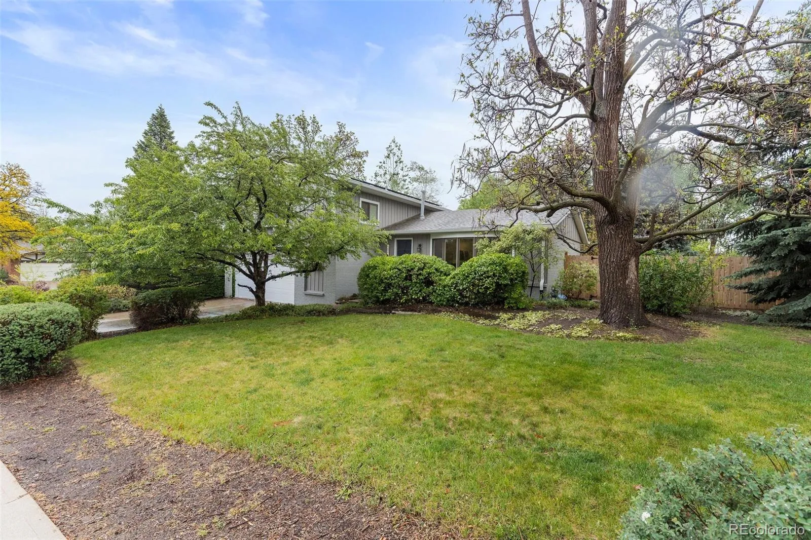6286 S Benton Way Littleton CO 80123 MLS #REC2258888 05202026194214 1600 38