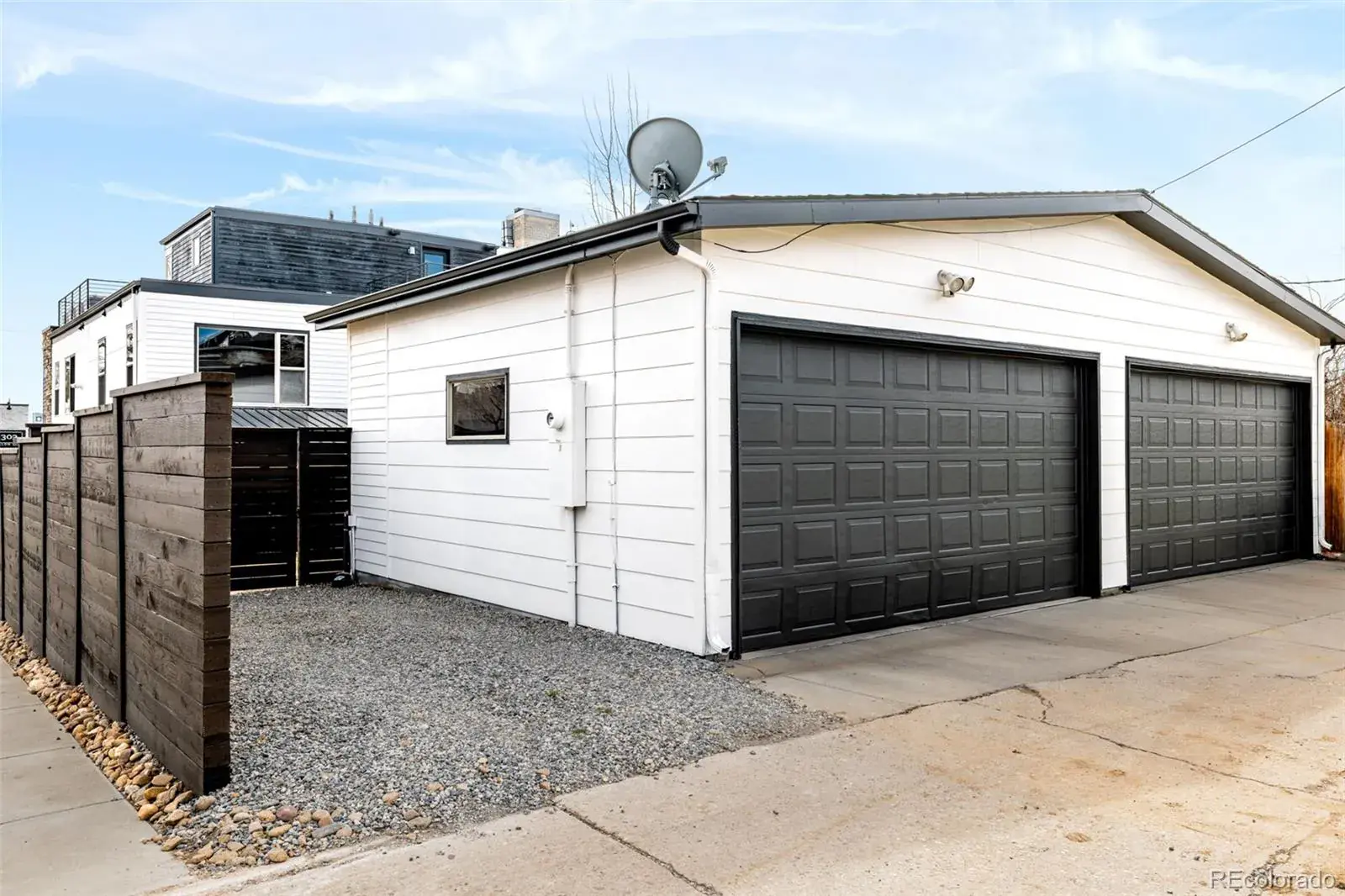 03042026200027 1600 42