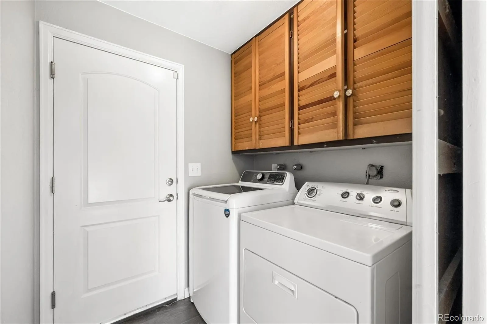 3106 S Olathe Way Aurora CO 80013 MLS #REC2259529 04232026155434 1600 12