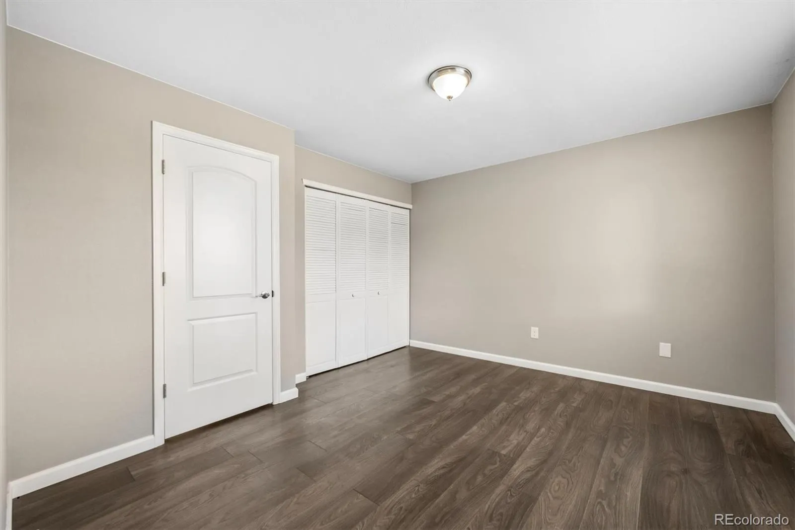 3106 S Olathe Way Aurora CO 80013 MLS #REC2259529 04232026155434 1600 17