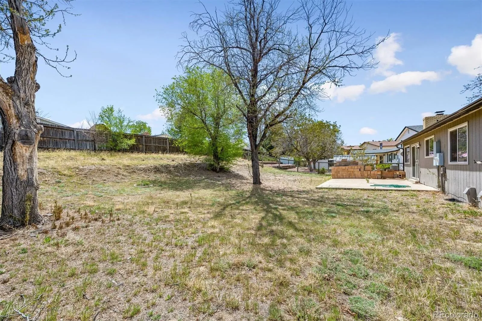 3106 S Olathe Way Aurora CO 80013 MLS #REC2259529 04232026155434 1600 24