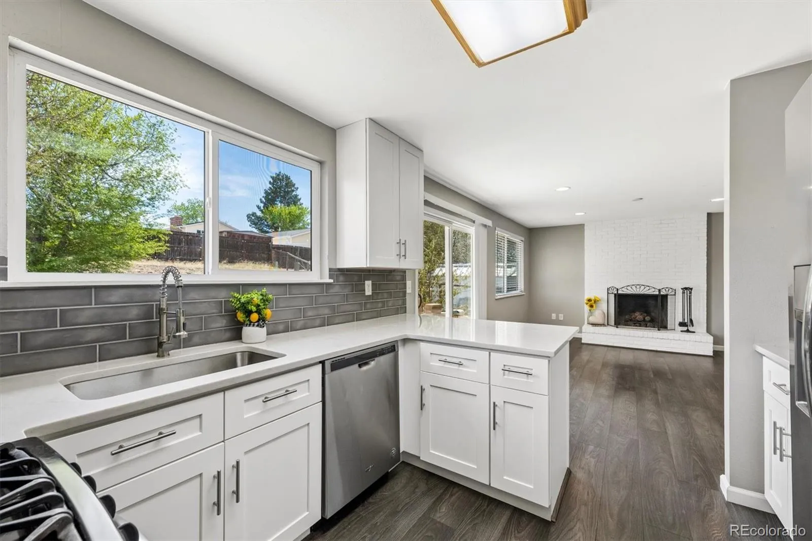 3106 S Olathe Way Aurora CO 80013 MLS #REC2259529 04232026155434 1600 8