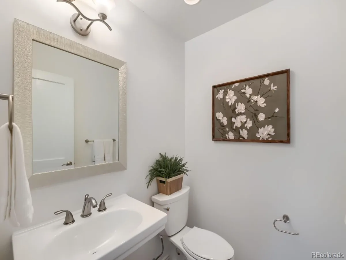 906 Forest Street Denver CO 80220 | MLS #REC2260548 09282026191737 1200 8