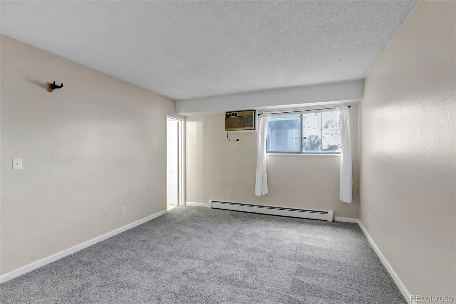 10150 E Virginia Avenue #108 #10 Denver CO 80247 MLS #REC2261528 03122026062216 1600 23