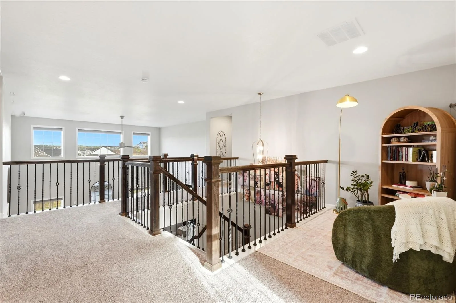2900 Rising Moon Way Castle Rock CO 80109 MLS #REC2262217 06032026224204 1600 18