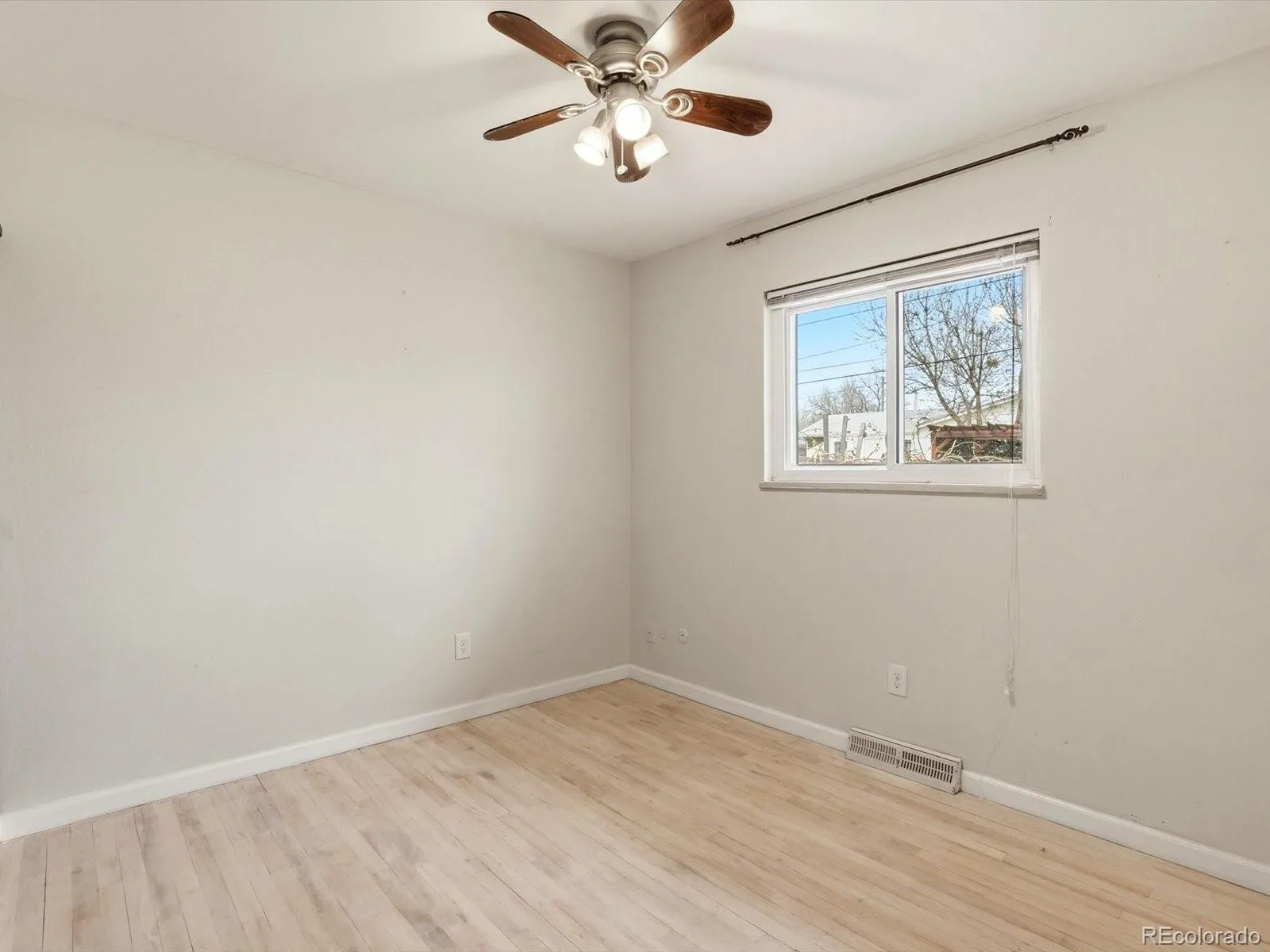 04142026193627 1600 18