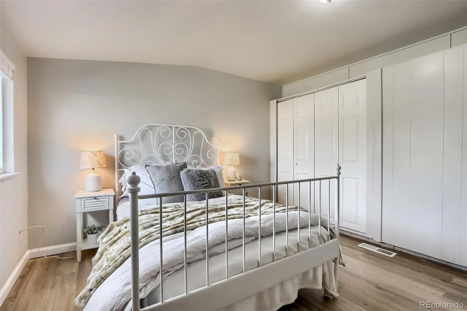 04152026224402 1600 13