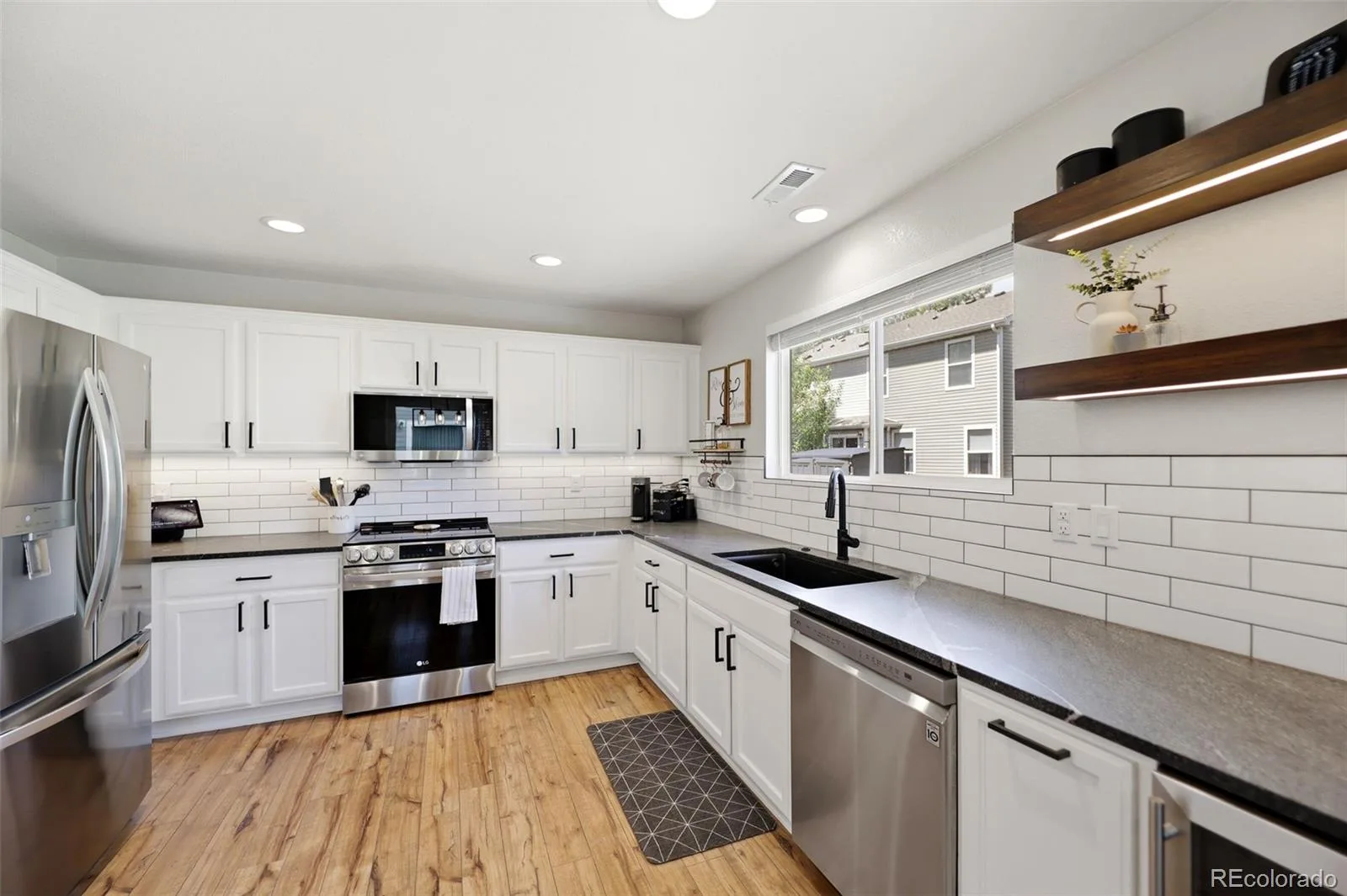 16013 E Nichols Place Englewood CO 80112 | MLS #REC2265451 08282026151721 1600 12