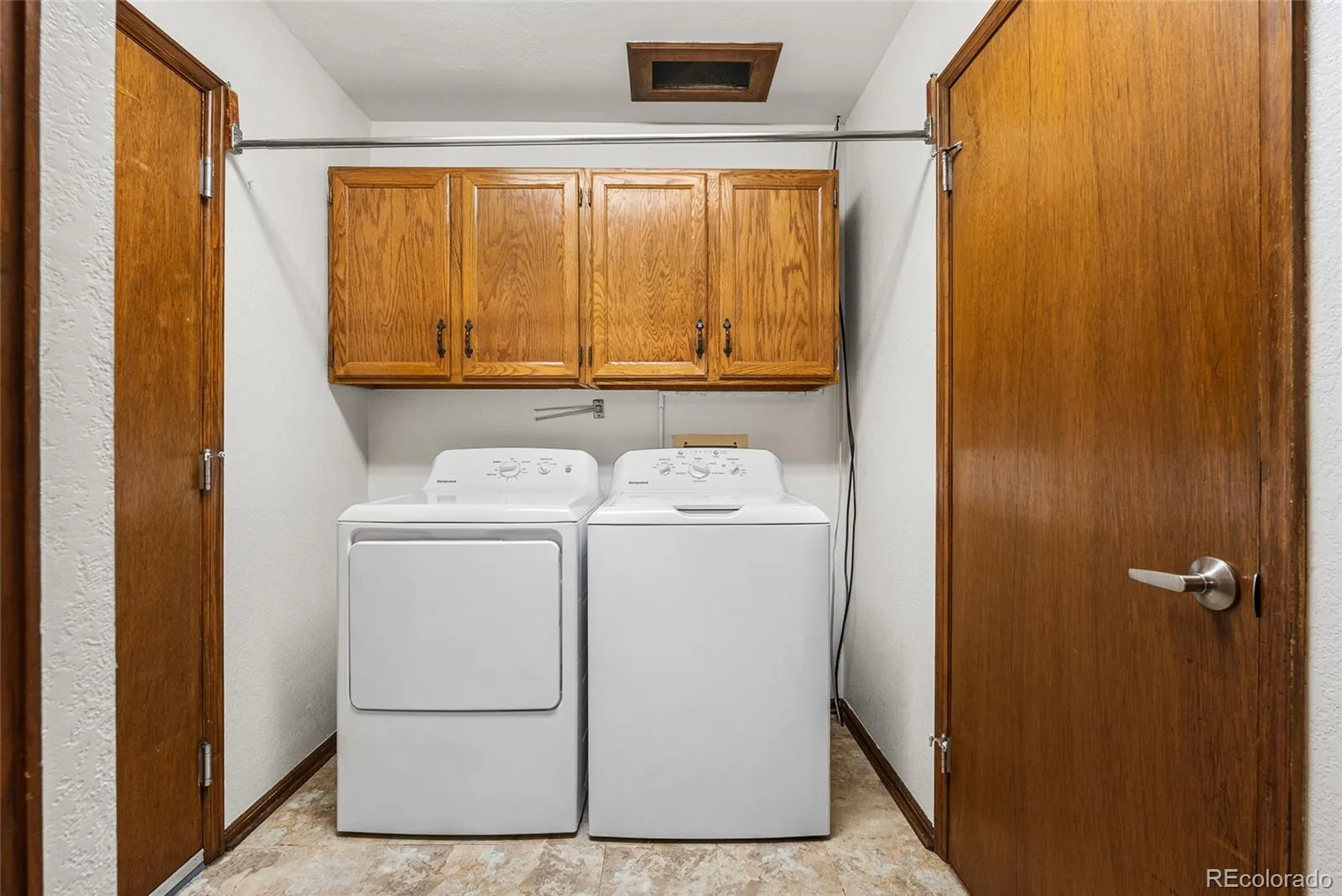 4691 S Wolff Street Denver CO 80236 MLS #REC2266469 06092026023747 1600 18