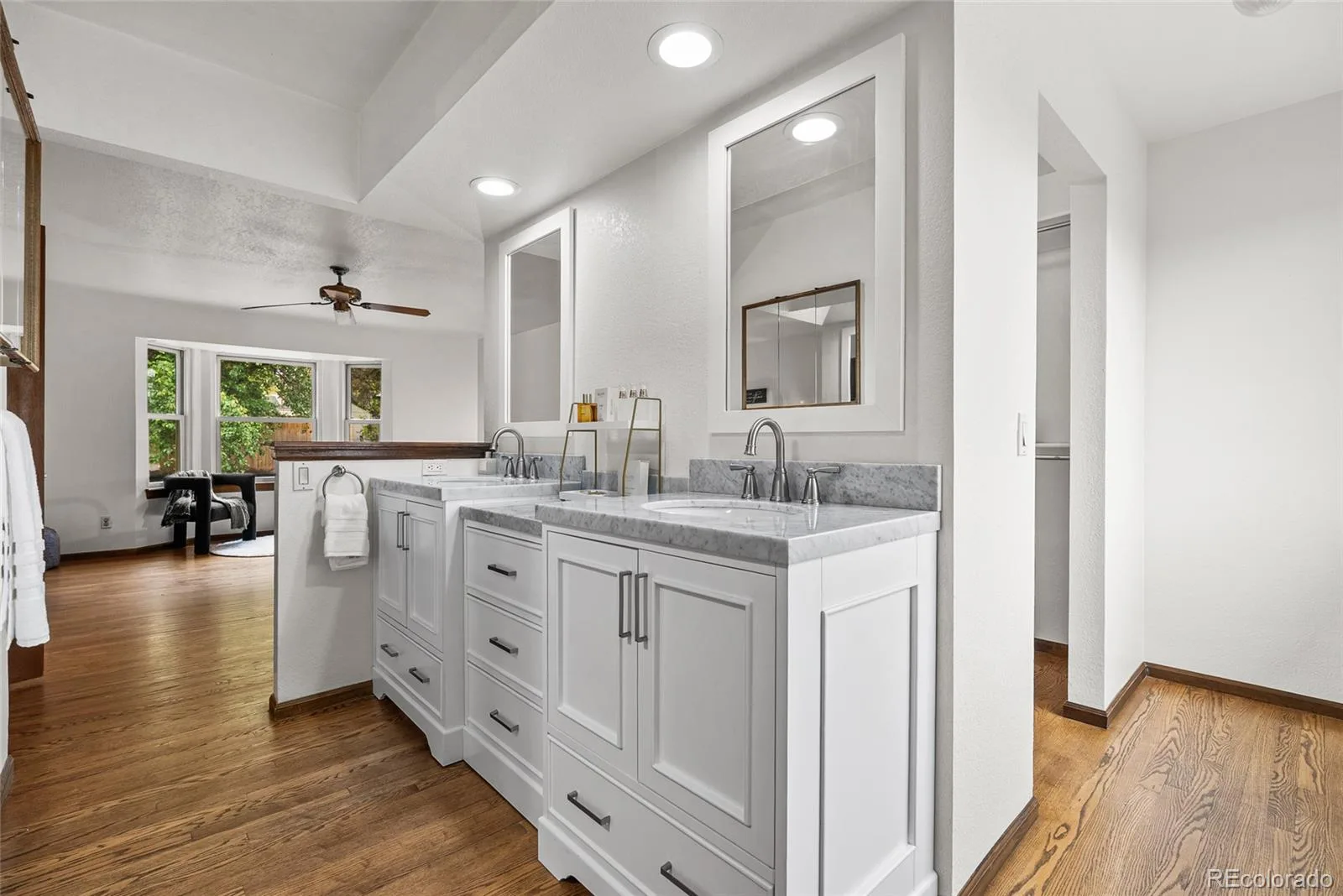 4691 S Wolff Street Denver CO 80236 MLS #REC2266469 06092026023747 1600 25