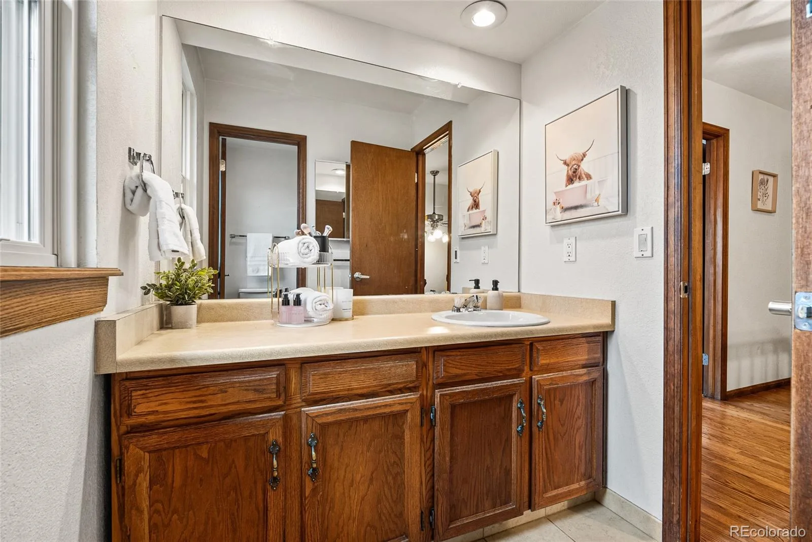 4691 S Wolff Street Denver CO 80236 MLS #REC2266469 06092026023747 1600 34