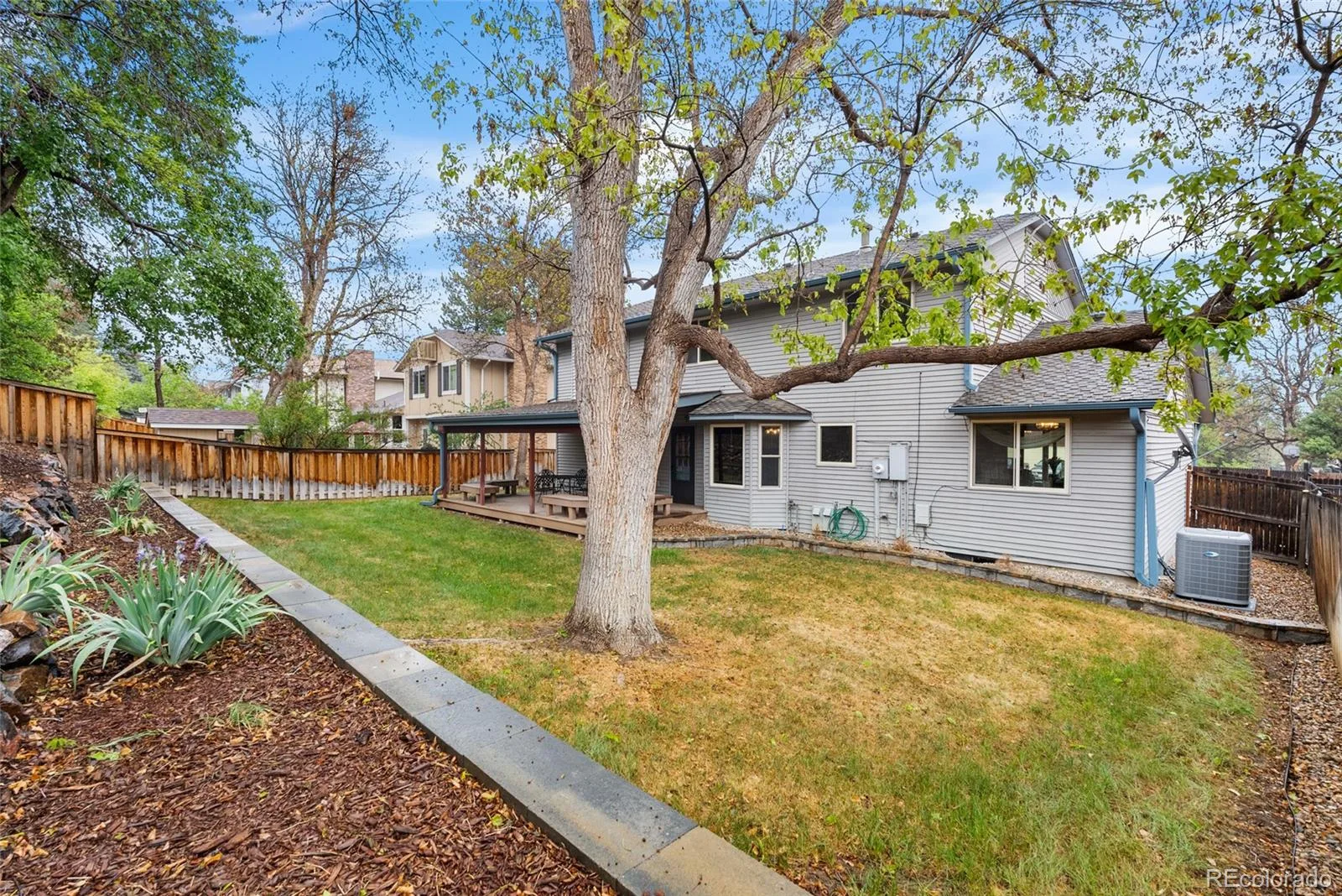 4691 S Wolff Street Denver CO 80236 MLS #REC2266469 06092026023747 1600 41