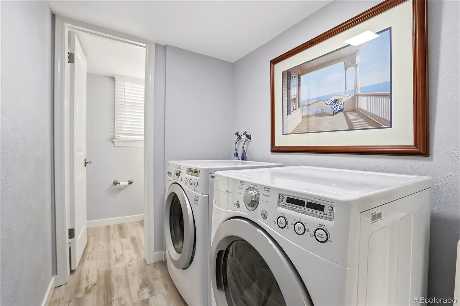 3945 S Willow Way Denver CO 80237 MLS #REC2267041 05232026092331 1600 16