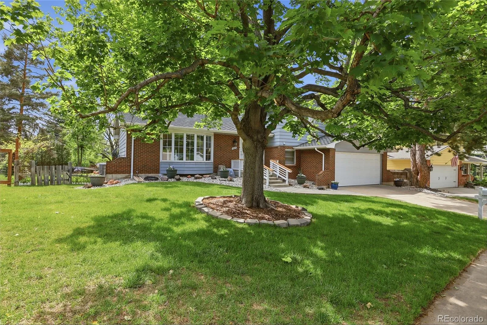 3945 S Willow Way Denver CO 80237 MLS #REC2267041 05232026092331 1600 2