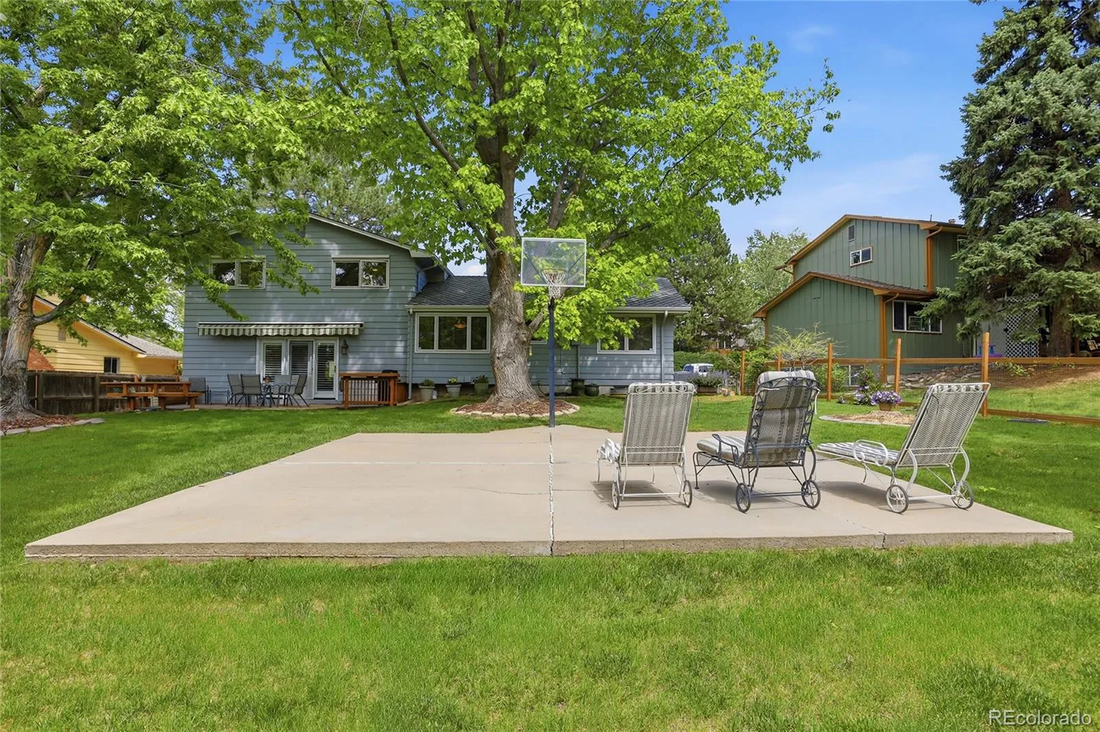 3945 S Willow Way Denver CO 80237 MLS #REC2267041 05232026092331 1600 31