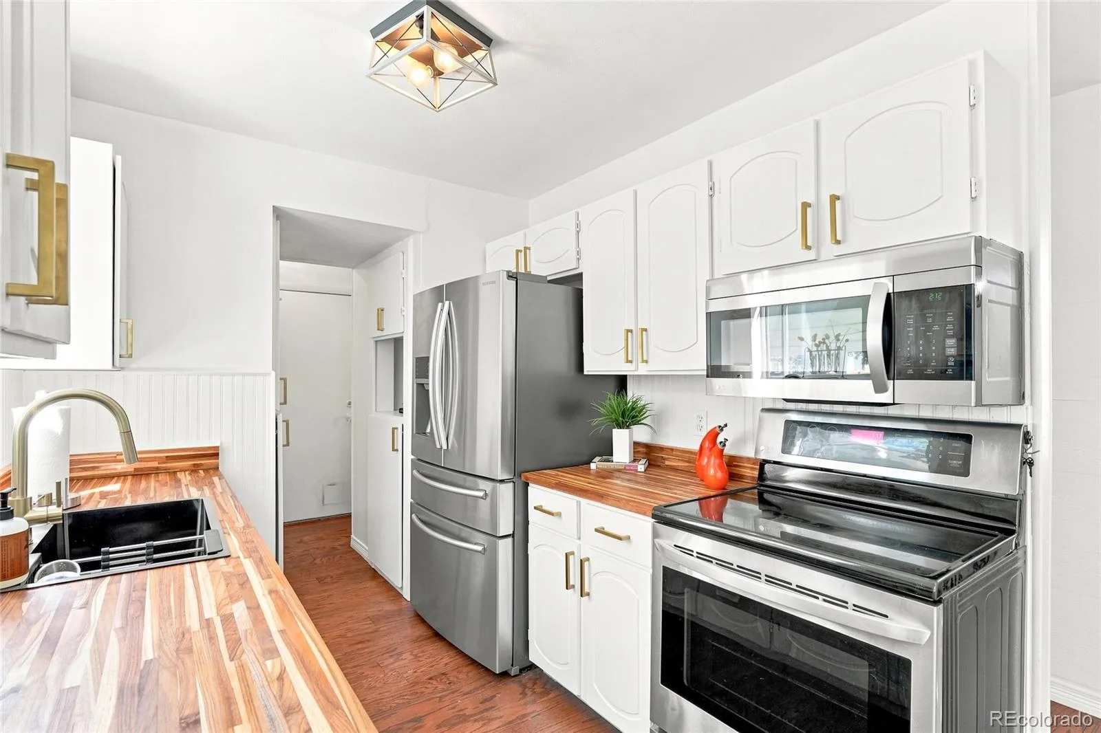 10391 W 107th Circle Broomfield CO 80021 | MLS #REC2270691 08212026144305 1600 10