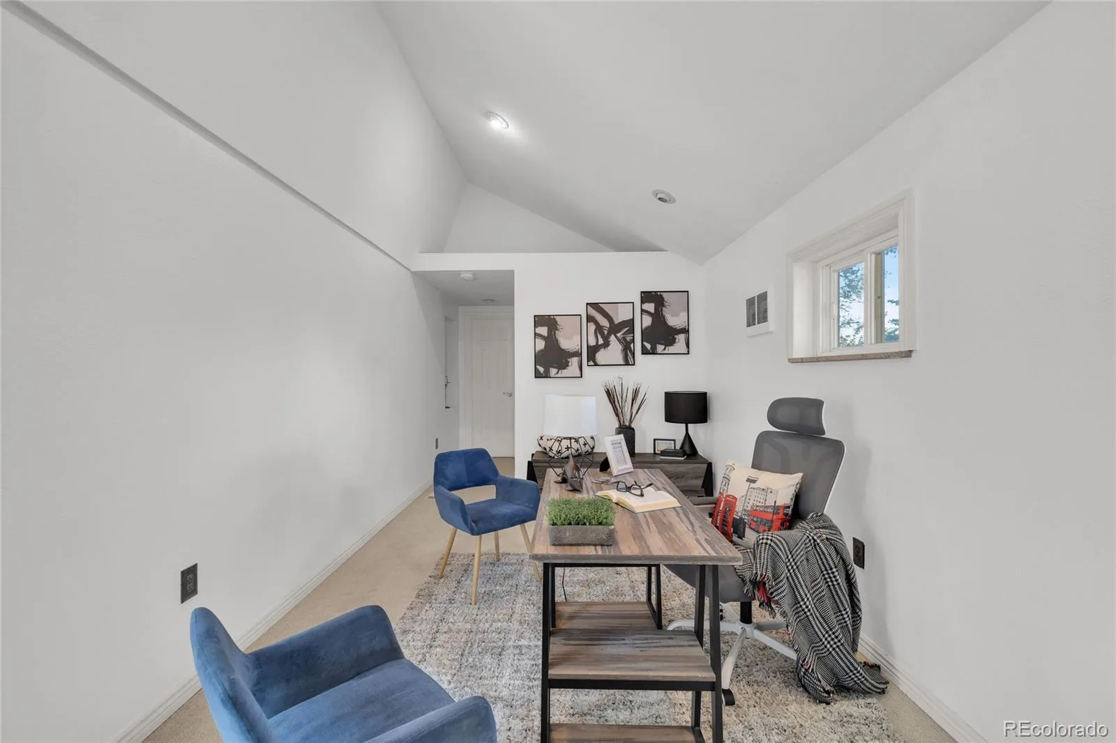 575 S Clay Street Denver CO 80219 | MLS #REC2273736 08142026144520 1600 18