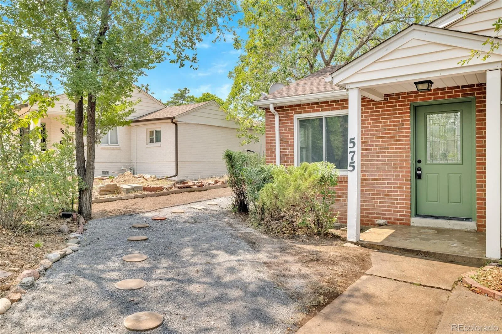 575 S Clay Street Denver CO 80219 | MLS #REC2273736 08142026144520 1600 2