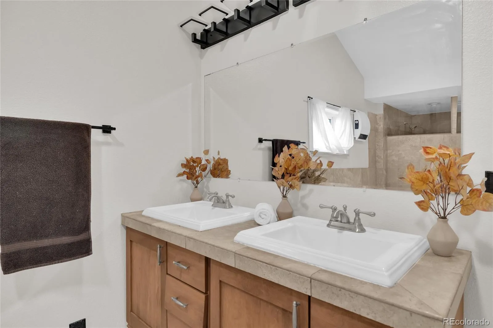 575 S Clay Street Denver CO 80219 | MLS #REC2273736 08142026144520 1600 23