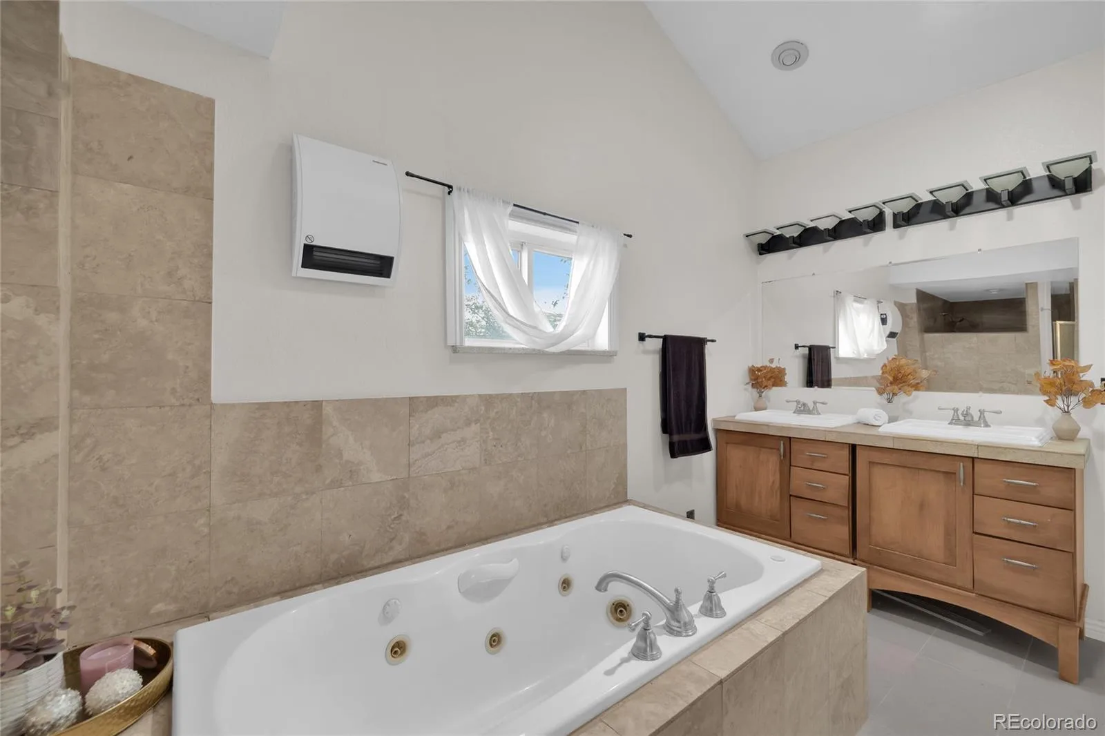 575 S Clay Street Denver CO 80219 | MLS #REC2273736 08142026144520 1600 24