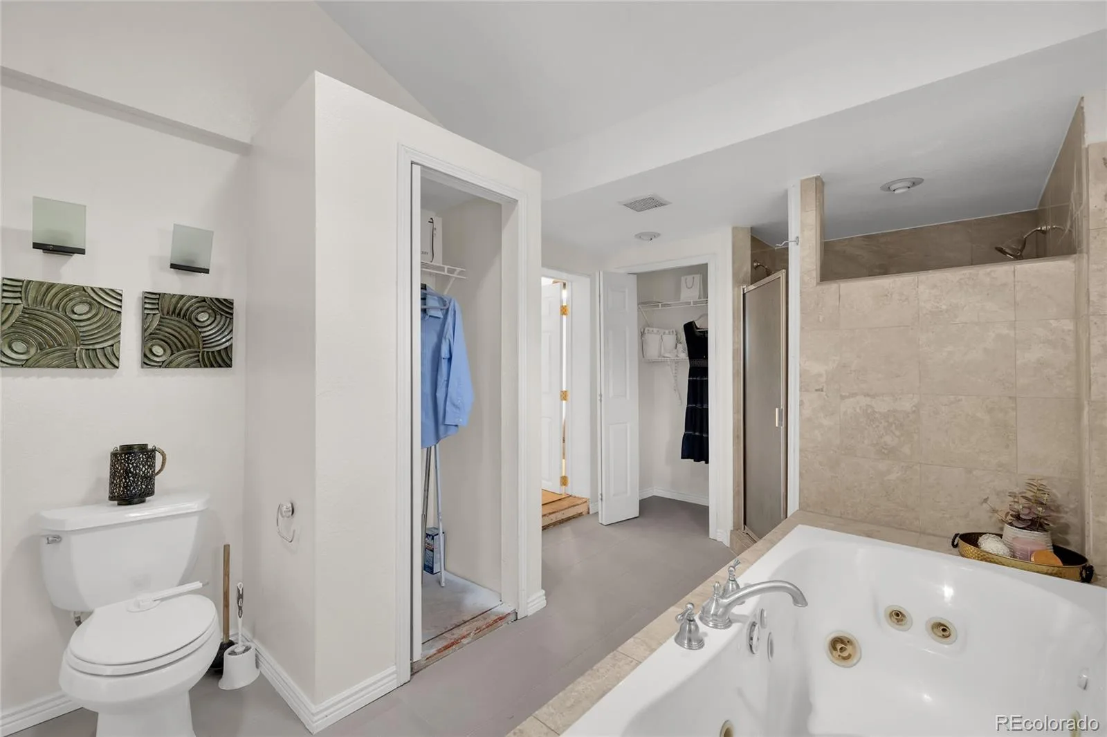 575 S Clay Street Denver CO 80219 | MLS #REC2273736 08142026144520 1600 27