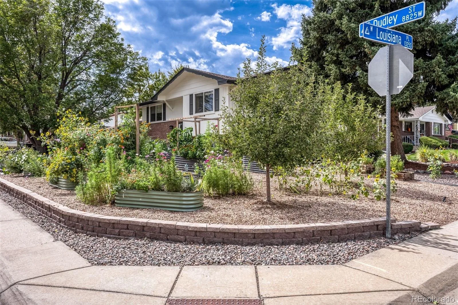 1323 S Dudley Street Lakewood CO 80232 | MLS #REC2275418 10092026170133 1600 12