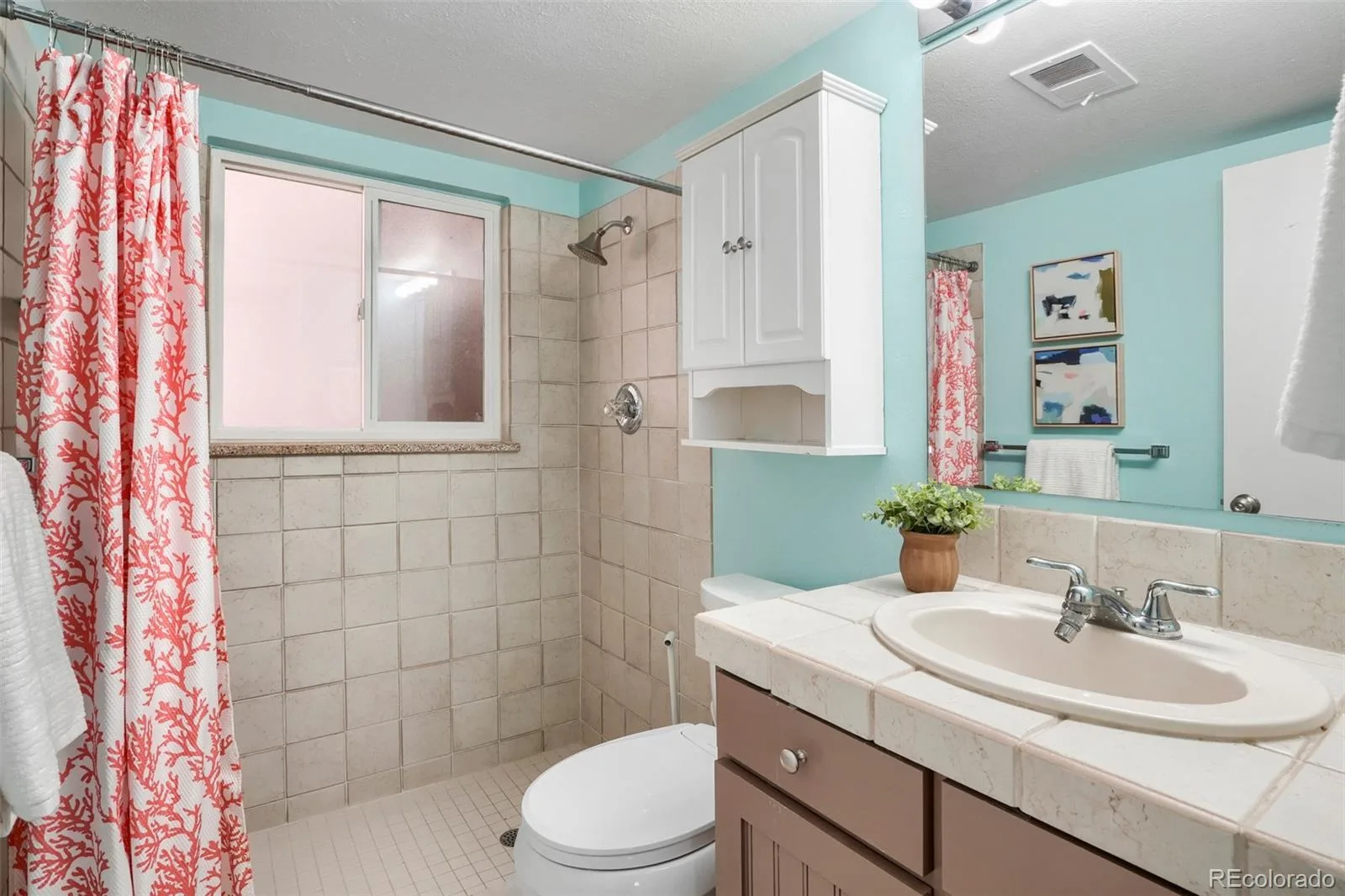 1323 S Dudley Street Lakewood CO 80232 | MLS #REC2275418 10092026170133 1600 32