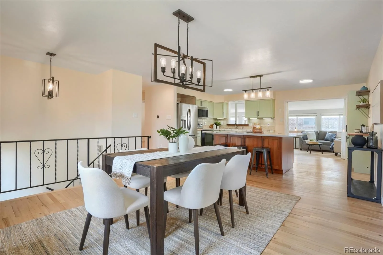 1323 S Dudley Street Lakewood CO 80232 | MLS #REC2275418 10092026170133 1600 4