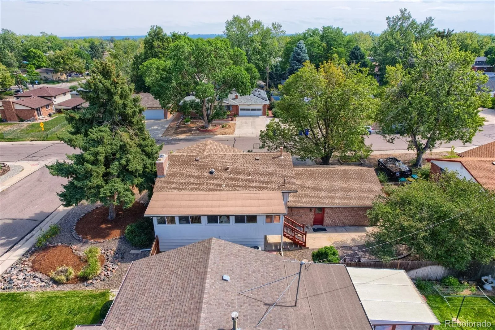 1323 S Dudley Street Lakewood CO 80232 | MLS #REC2275418 10092026170133 1600 42