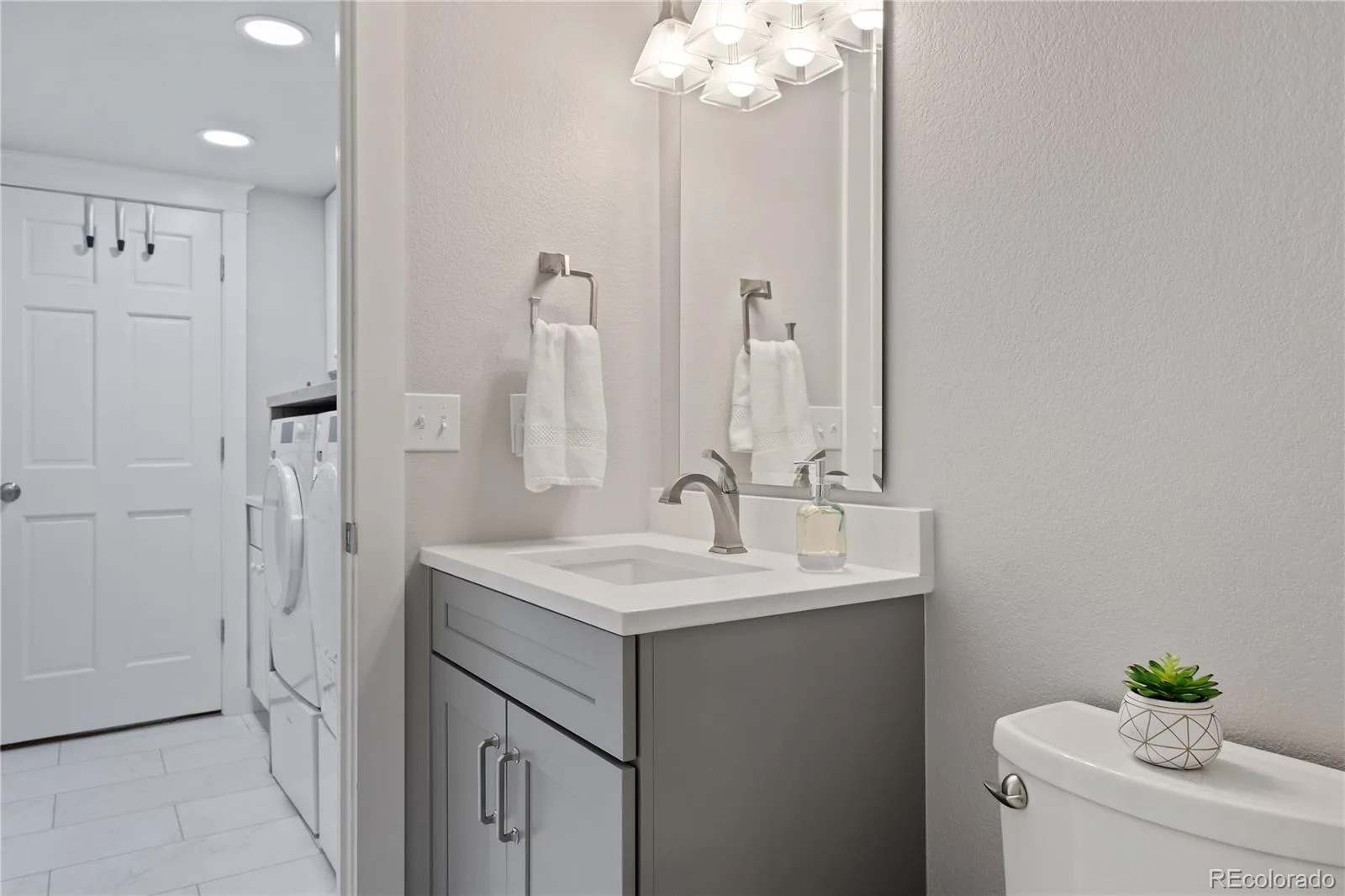 6965 Independence Street Arvada CO 80004 MLS #REC2276403 06102026032510 1600 27
