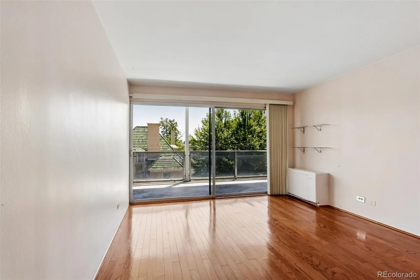 888 N Logan Street #5G Denver CO 80203 | MLS #REC2277253 07222026222041 1600 18