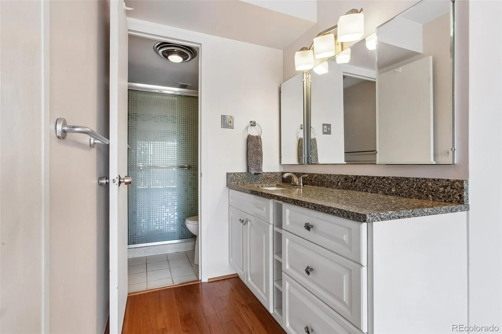 888 N Logan Street #5G Denver CO 80203 | MLS #REC2277253 07222026222041 1600 22