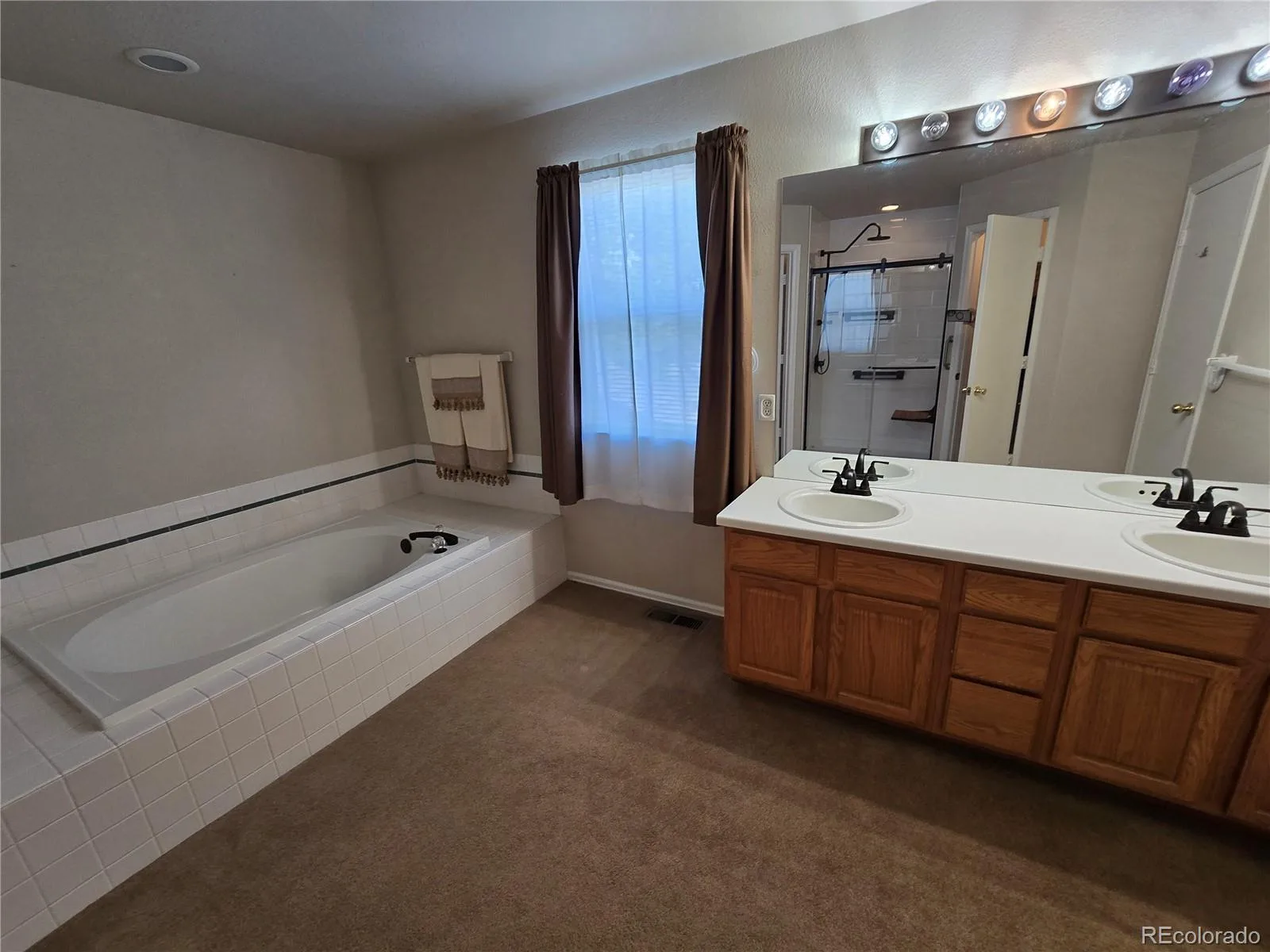19173 E Hampden Drive Aurora CO 80013 MLS #REC2277630 06052026064740 1600 12
