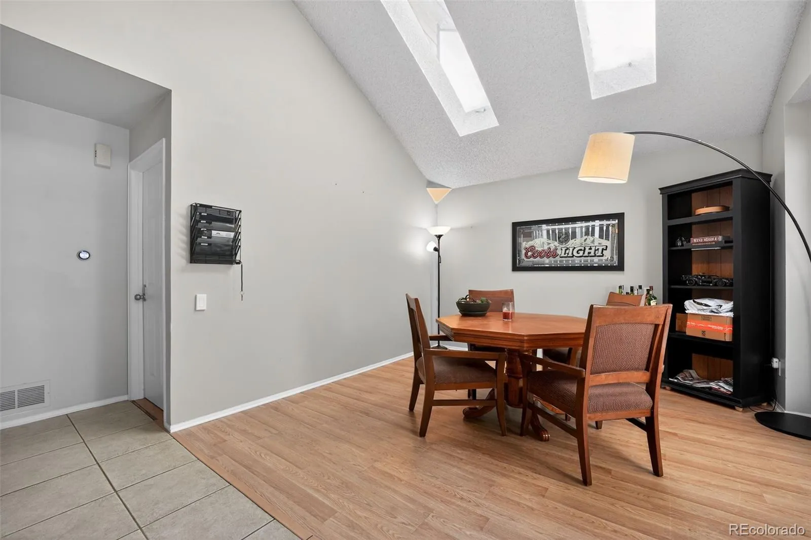 04162026152016 1600 8