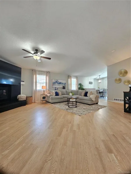 14984 E Adriatic Place Aurora CO 80014 | MLS #REC2278428 08262026134310 800 11