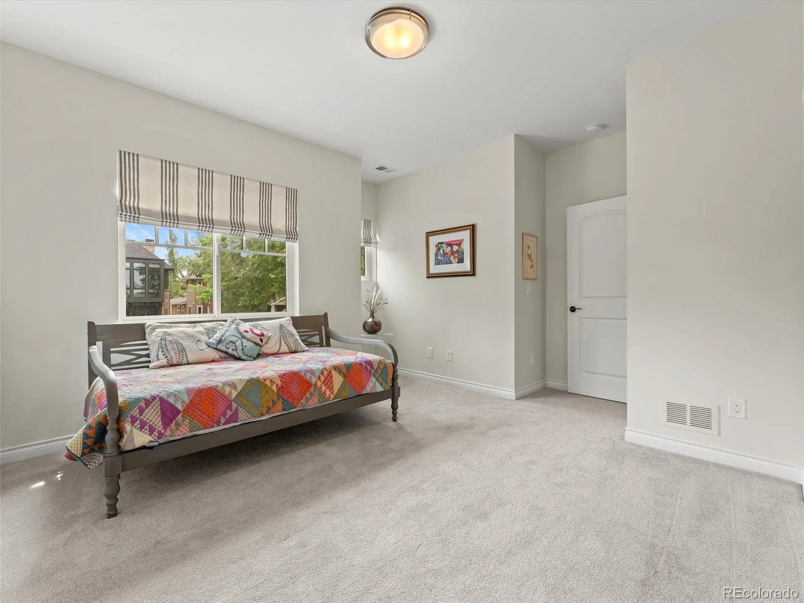 175 S Humboldt Street Denver CO 80209 MLS #REC2281963 05302026023558 1600 32
