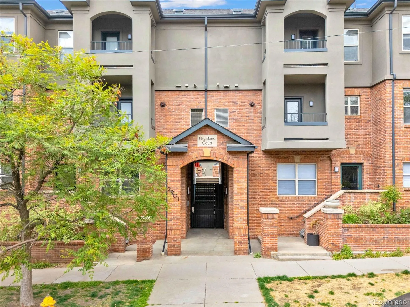 04152026161129 1600 25