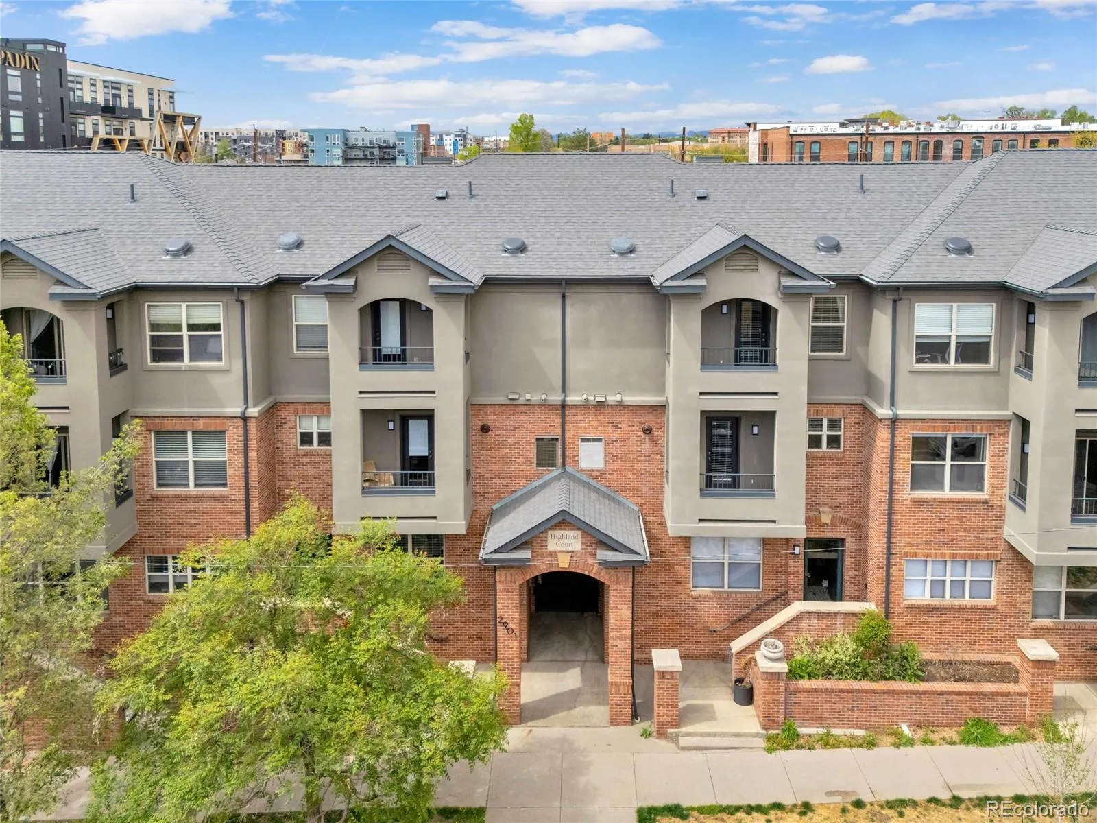 04152026161129 1600 30